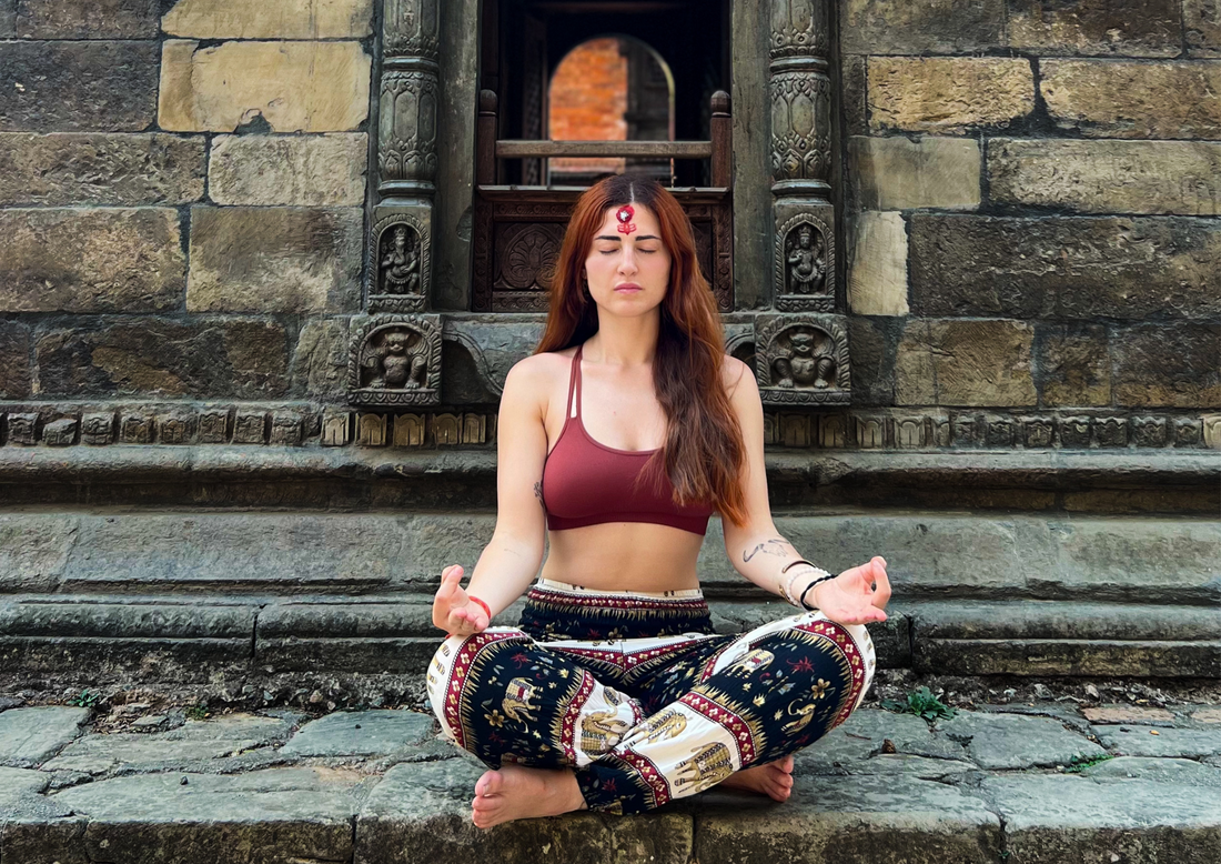 Mantra Yoga: La Unión de La Palabra y La Energía
